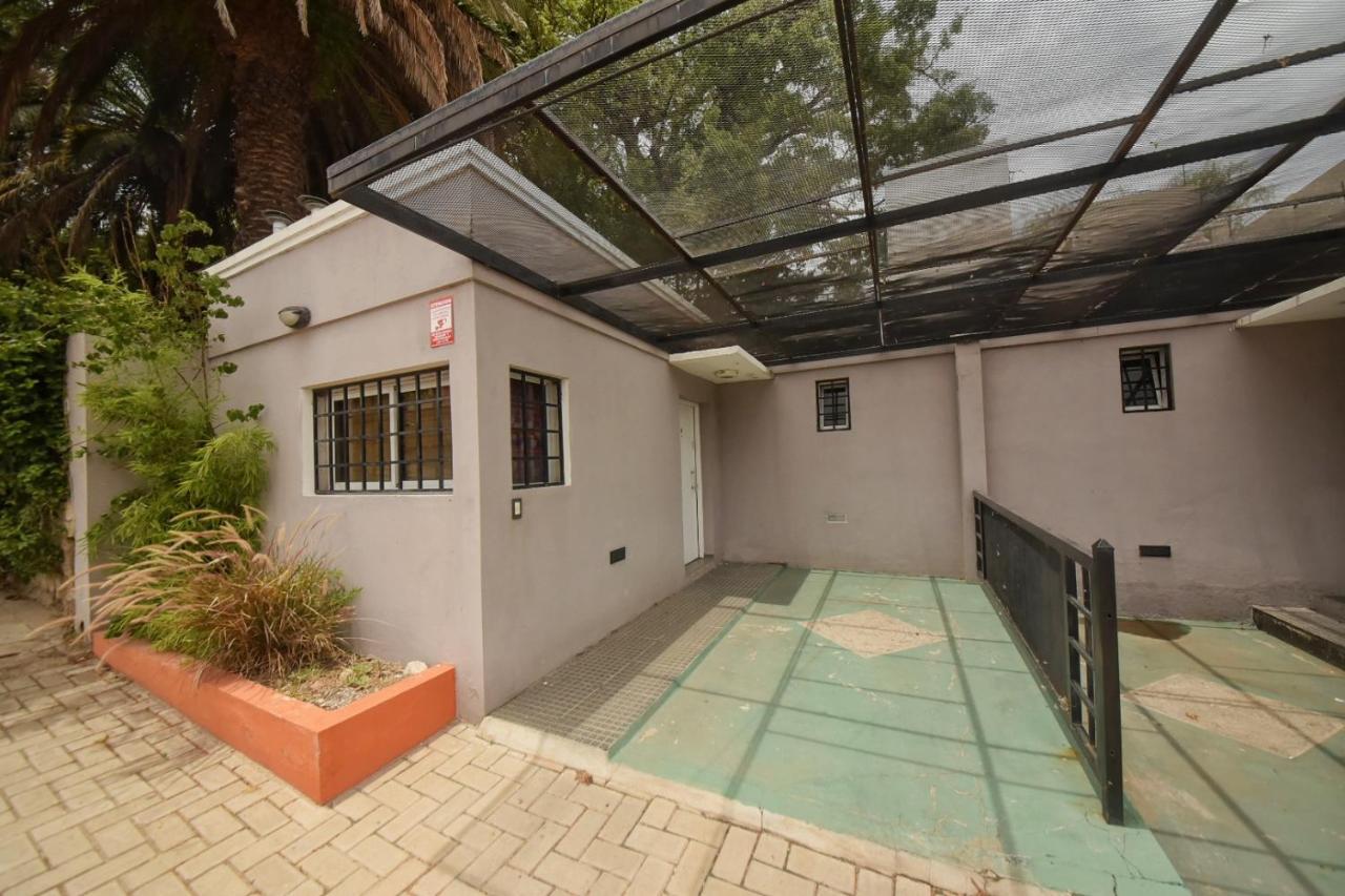 Maktub Departamentos Y Habitaciones Alta Gracia Exterior photo